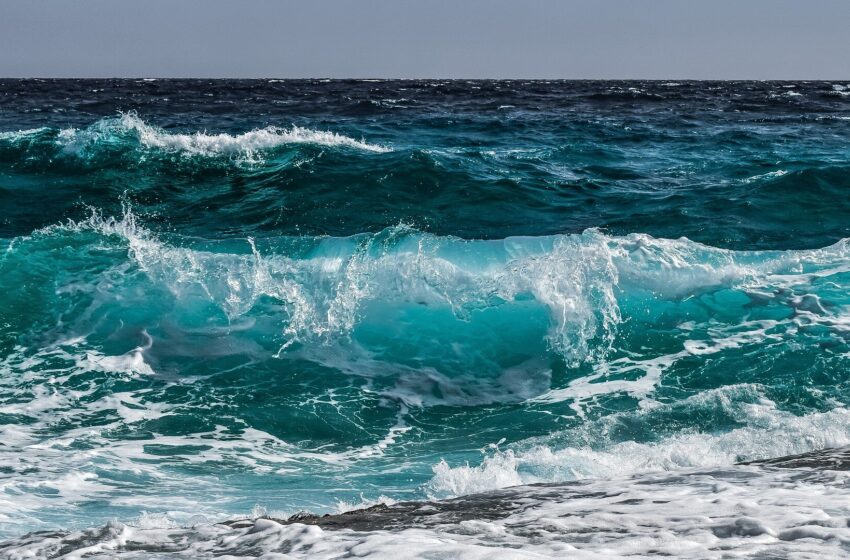  Les données sismiques montrent que les vagues océaniques gagnent en force à mesure que la planète se réchauffe