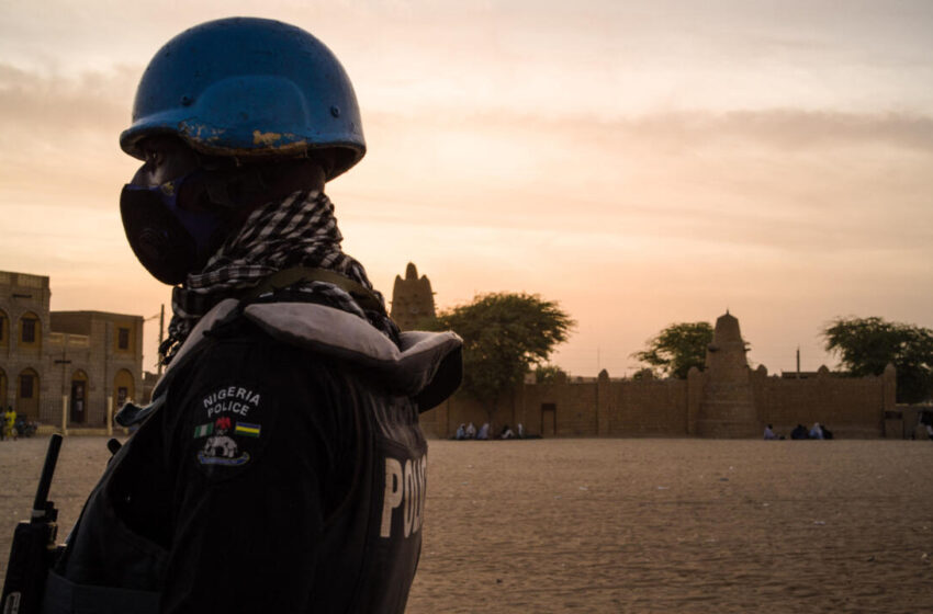  L'ONU retire prématurément sa force de maintien de la paix de Tombouctou en raison de l'insécurité au Mali