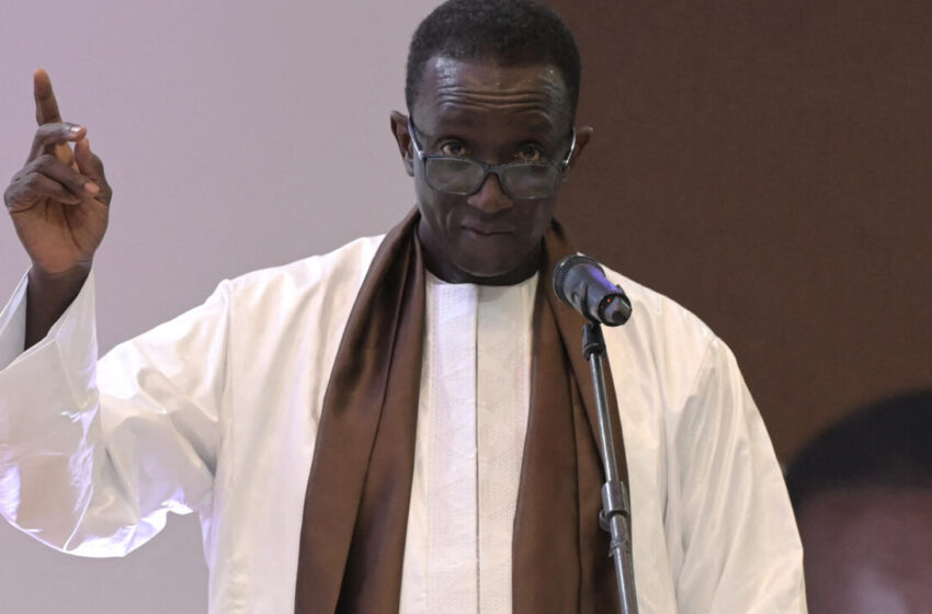  Le Premier ministre sénégalais Amadou Ba désigné candidat du parti au pouvoir à la présidentielle