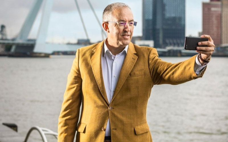  Après 15 ans, Ahmed Aboutaleb, « meilleur maire du monde », quitte Rotterdam