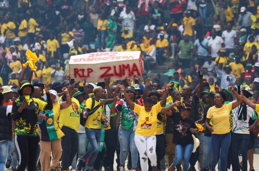  Troubles au sein du parti ANC en Afrique du Sud après la suspension de l'ancien président Zuma