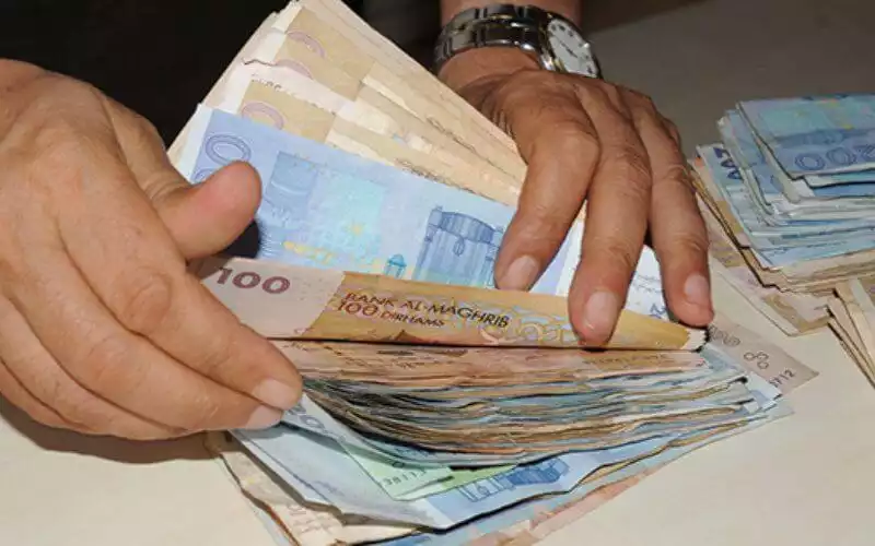  Le dirham marocain baisse face à l'euro Le dirham marocain est resté quasiment stable face au dollar américain et…