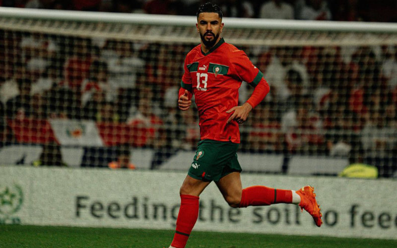  Imran Louza frappe à la porte de l'équipe marocaine