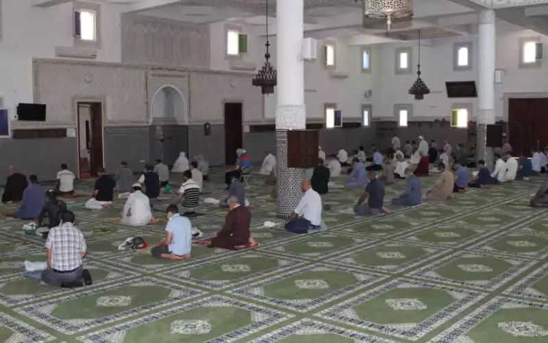  les discours radicaux dans les mosquées inquiètent