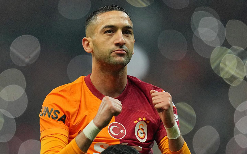  Galatasaray gagne grâce à Hakim Ziyech et se rapproche du titre