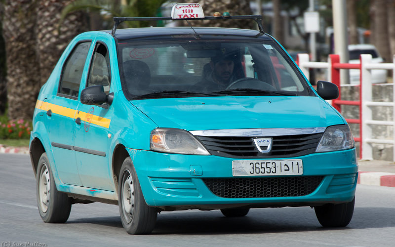  Grand racket de taxis à l'aéroport Ibn Battouta