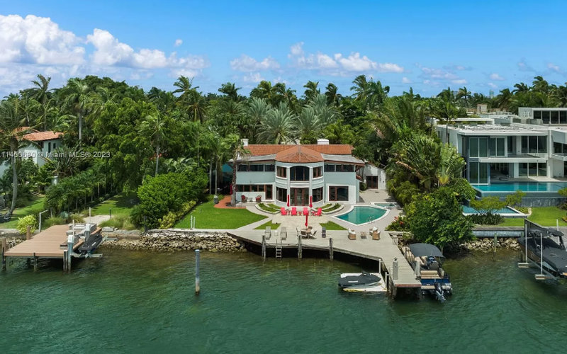  Le fils d'un milliardaire marocain achète une villa de 15 millions à Miami