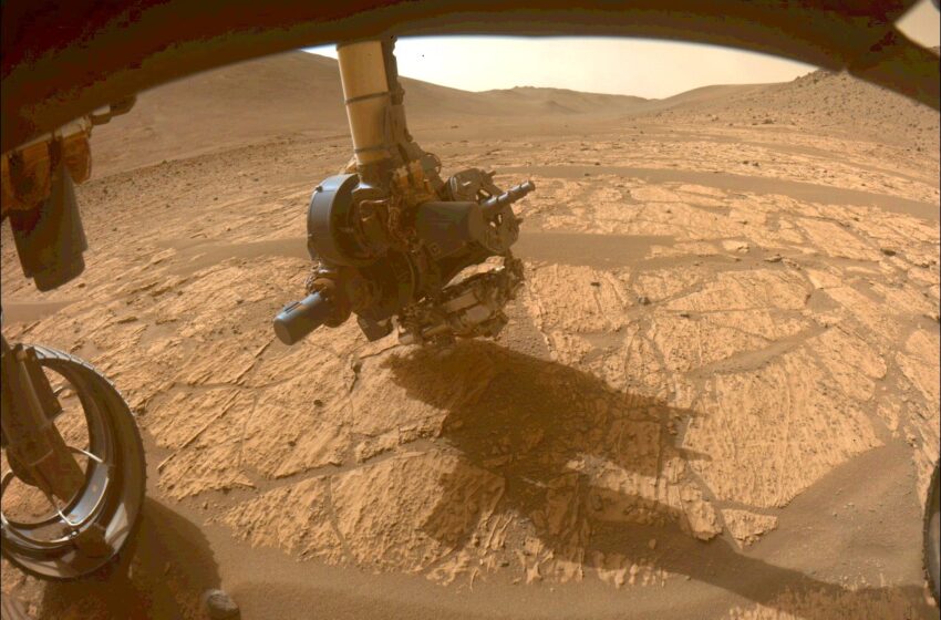  Le travail de détective permet à l’équipe du rover Perseverance Mars de relancer l’instrument SHERLOC