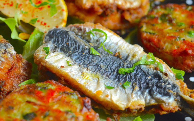  flambée du prix des sardines, le « poisson des pauvres »