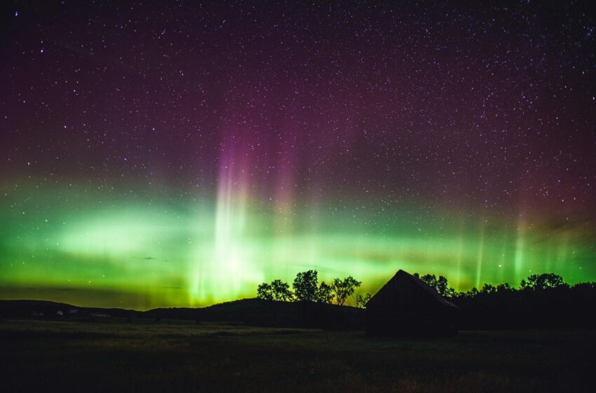  Une nouvelle étude montre que de mystérieuses explosions de particules solaires peuvent dévaster la couche d’ozone, baignant la Terre de radiations pendant des années