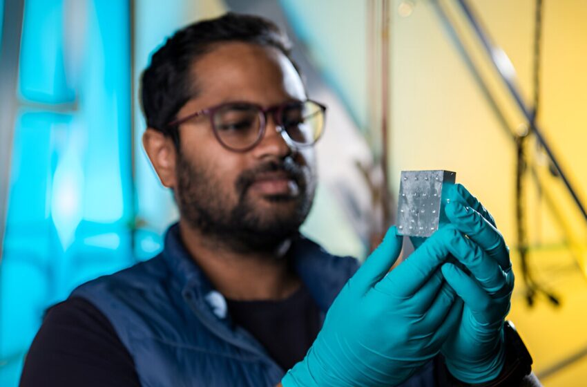  Une expérience utilise des techniques quantiques pour stimuler les photons, améliorant ainsi la recherche de matière noire