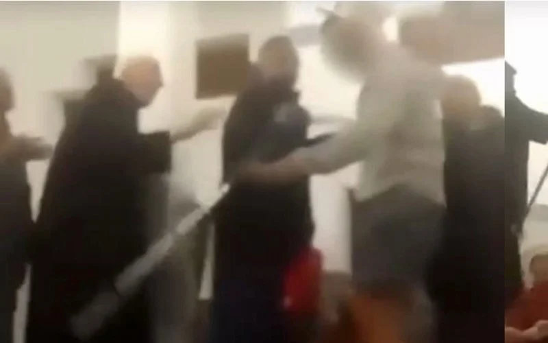  Alcool et combattre dans une mosquée