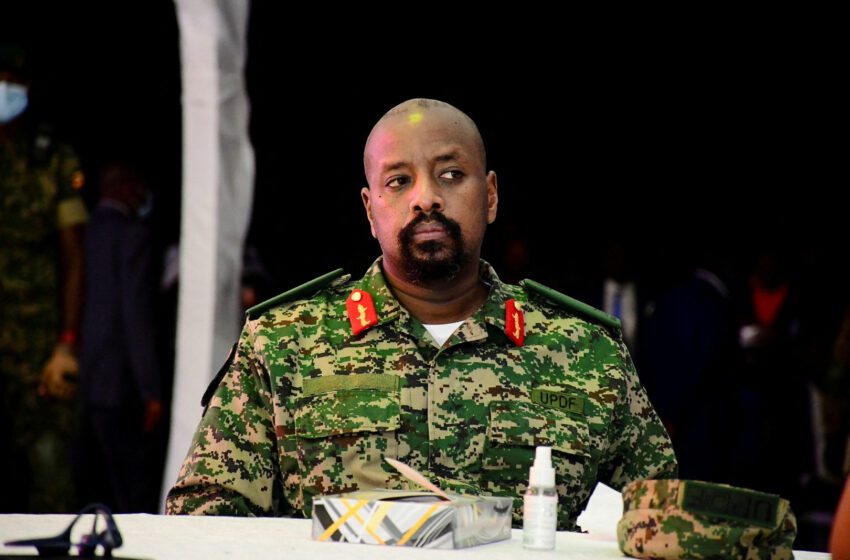  L’activiste aurait détenu par le chef militaire ougandais montre des signes de torture | Nouvelles politiques