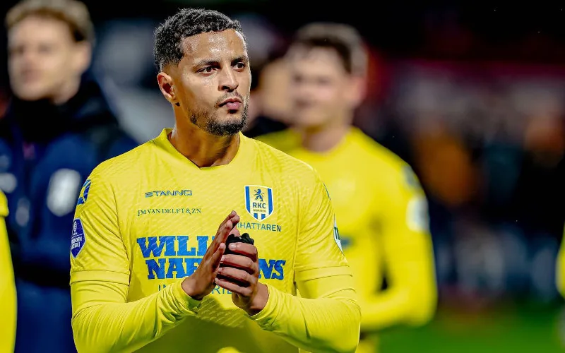  Mohamed Ihattaren quitte déjà son nouveau club