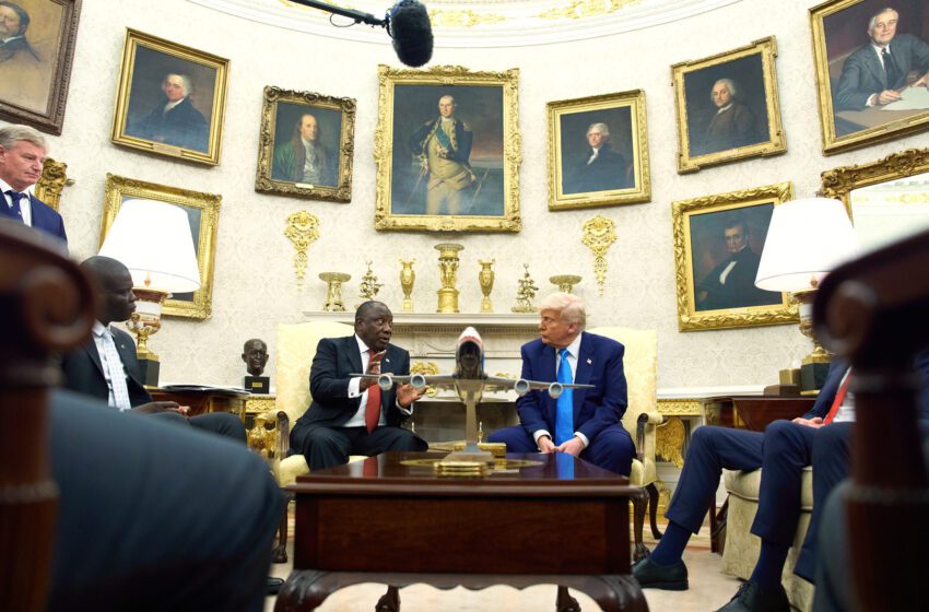  Ramaphosa ne parvient pas à réfuter le faux «génocide blanc» de Trump | Commerce international