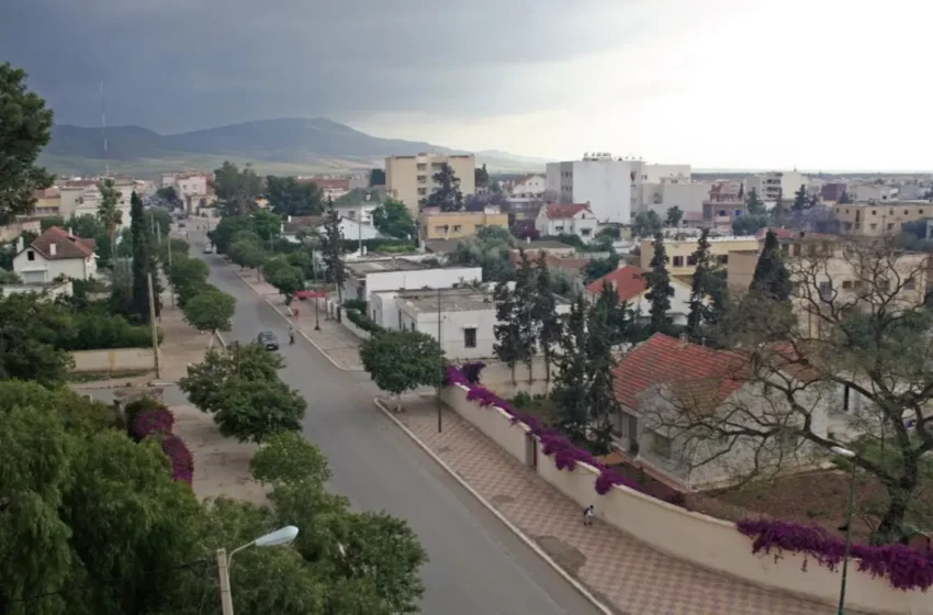  Des hauts fonctionnaires ont interdit de quitter le territoire