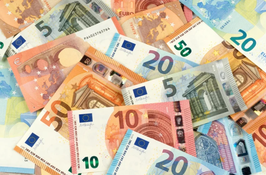  Le dirham marocain baisse face à l’euro Le dirham marocain s’apprécie de 0,3% face au dollar américain et…
