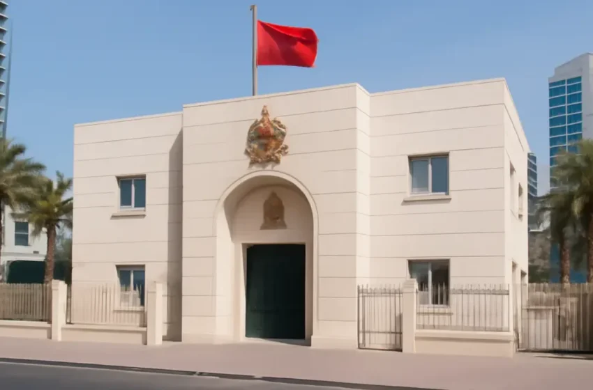  un cadre condamné, un autre recherché par Interpol