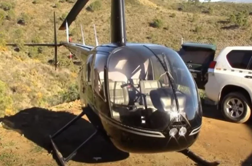  un hélicoptère inconnu suivi par les autorités