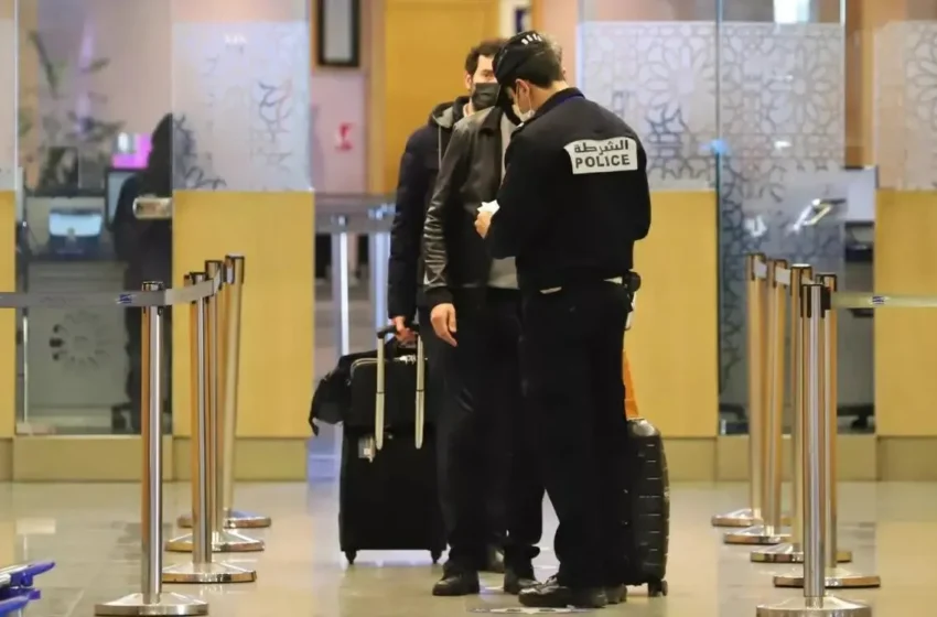  de hauts responsables interdits de quitter le territoire