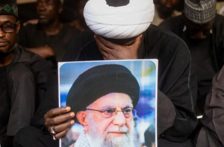  À Kano les chiites nigérians pleurent Khamenei et saluent Mojtaba Khamenei comme successeur