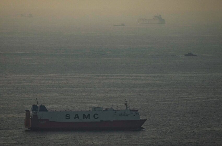  L’Iran annonce un passage sûr pour navires non hostiles par le détroit d’Ormuz