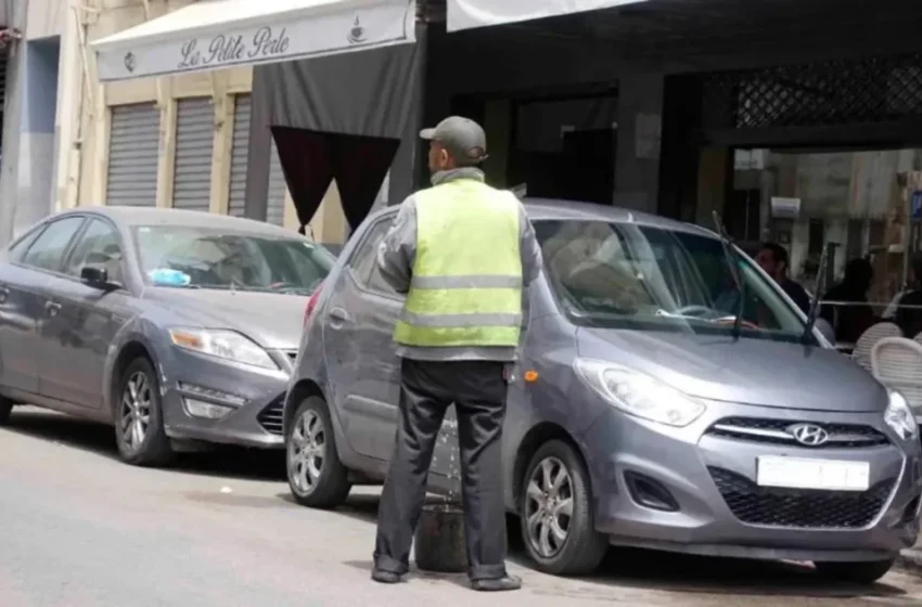  Marrakech : un faux guide arrêté pour extorsion de 20 dirhams sur un automobiliste