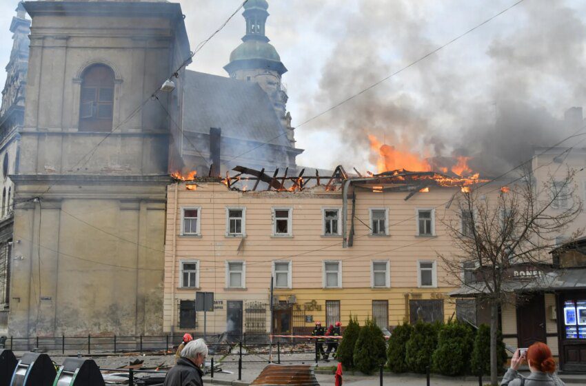  Zelensky: risque de pénurie de missiles alors que la Russie lance 948 drones
