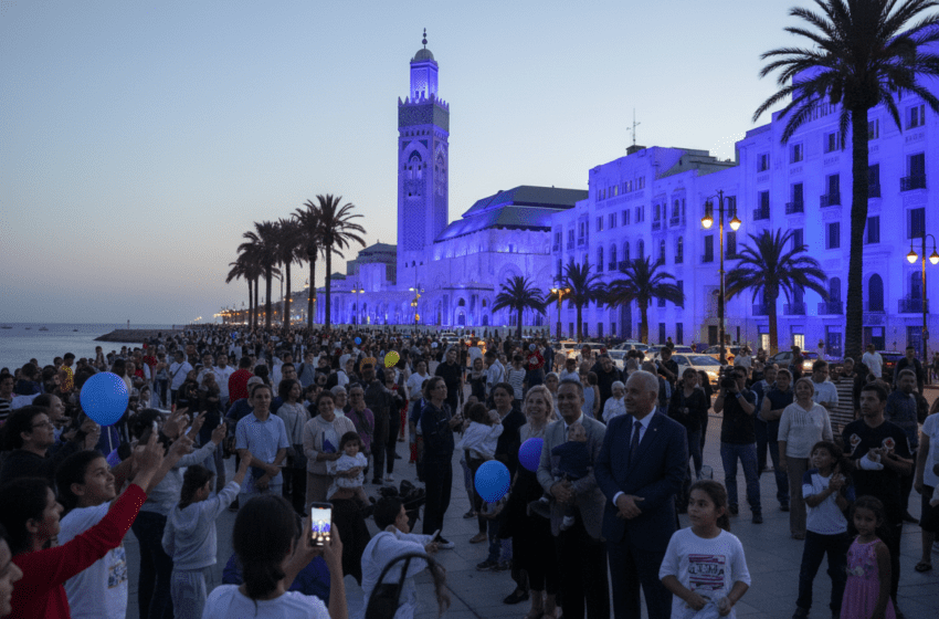  Casablanca illumine ses bâtiments en bleu pour la Journée mondiale de sensibilisation à l’autisme