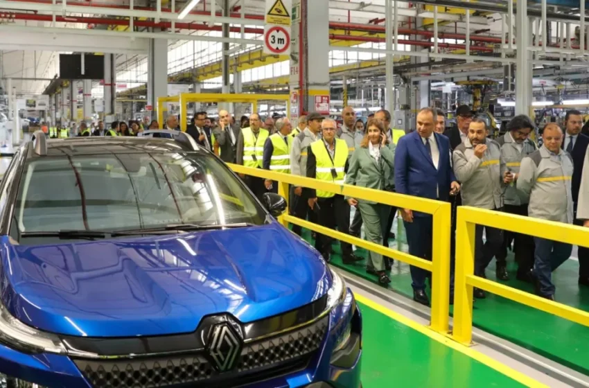  Dacia : ventes en chute de 16,3 % malgré un chiffre d’affaires en hausse de 7,3 %