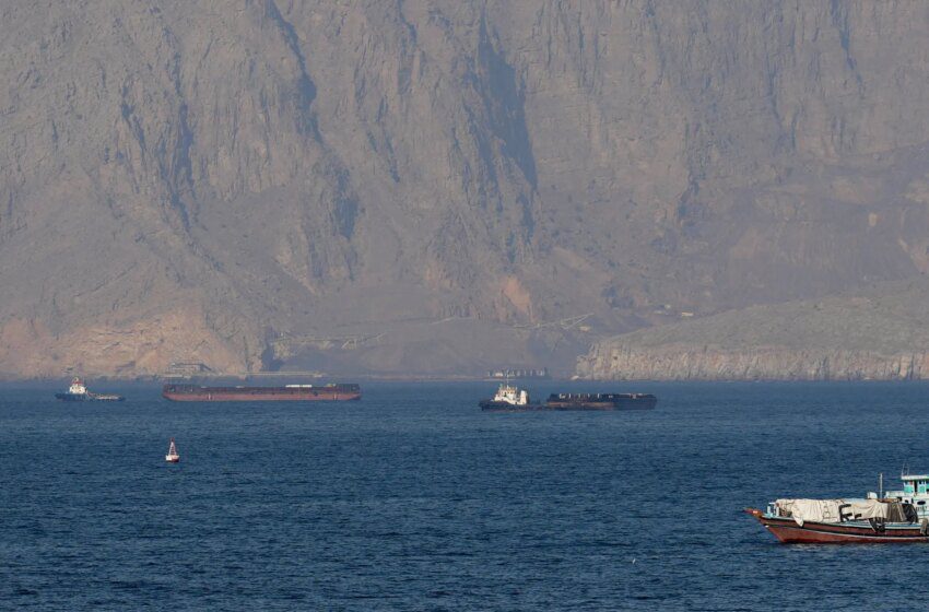  Flotte fantôme de navires sanctionnés contourne le blocus du détroit d’Ormuz