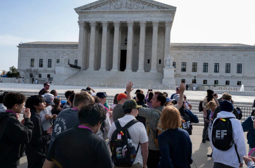  La Cour suprême examinera le décret Trump visant à supprimer le droit du sol
