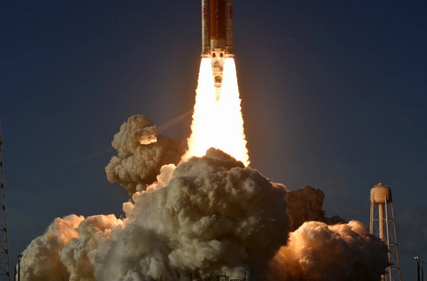  NASA lance Artemis II, première mission habitée autour de la Lune depuis 1972