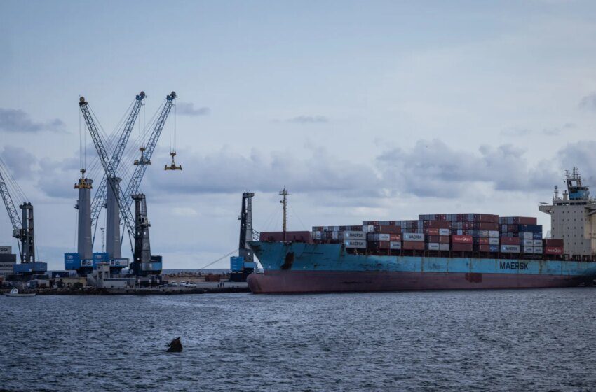  Pirates soupçonnés détournent le cargo Sward au large de la Somalie