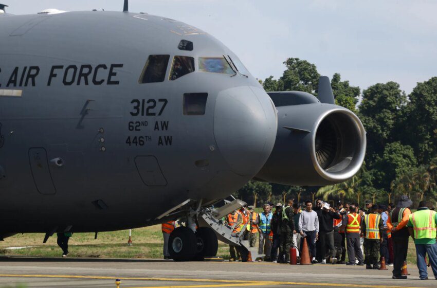  RDC accueille quinze déportés des États‑Unis dans le cadre d’un accord avec Washington