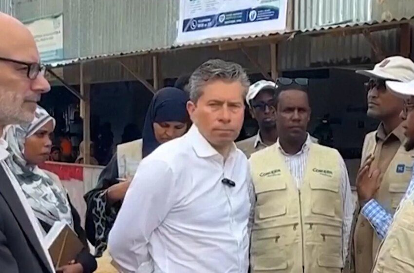  Tom Fletcher alerte que le conflit américano-israélien aggrave les pénuries alimentaires à Mogadiscio