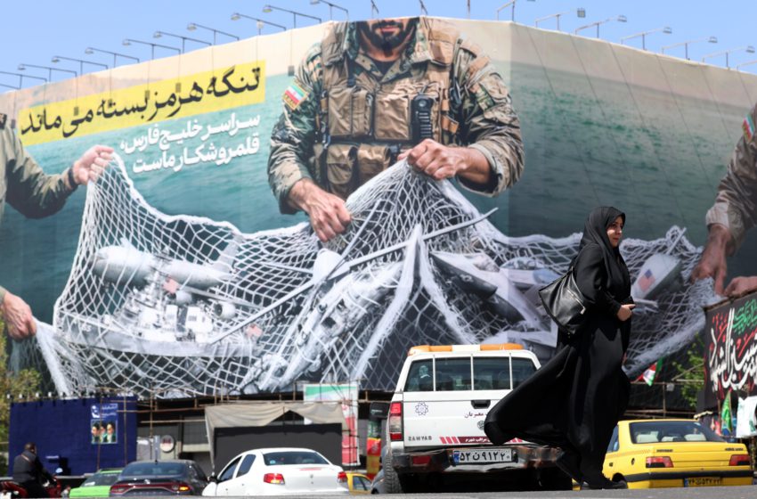 Trump menace d’attaquer les infrastructures iraniennes si le détroit d’Ormuz reste fermé