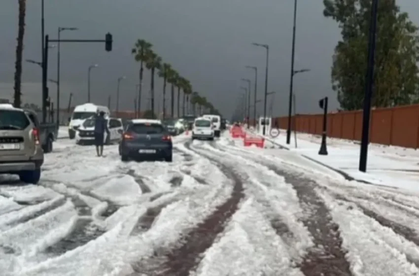  Un intense orage de grêle surprend Marrakech et provoque des perturbations routières