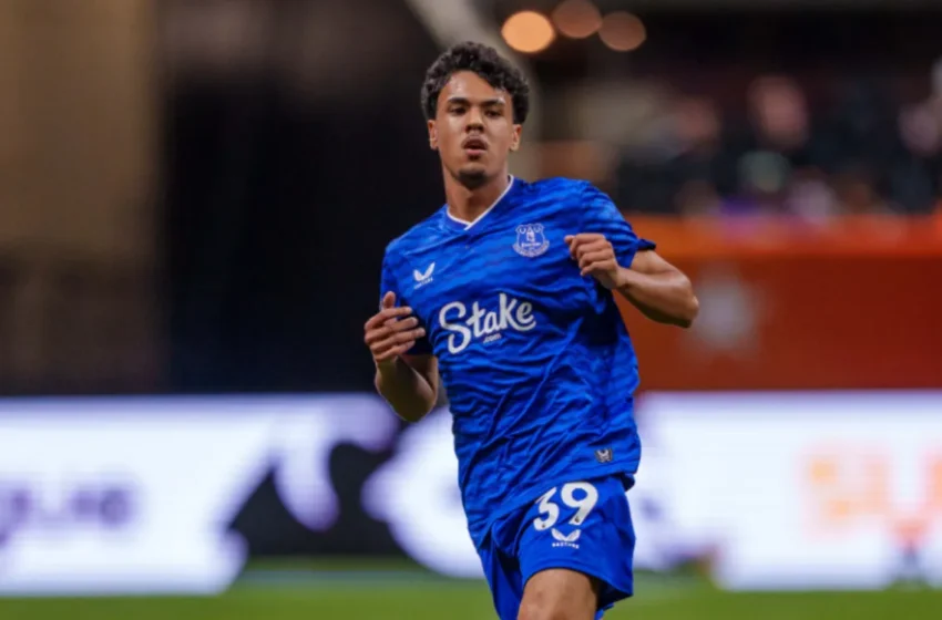 Adam Aznou poussé vers la sortie à QPR et convoité par Marseille