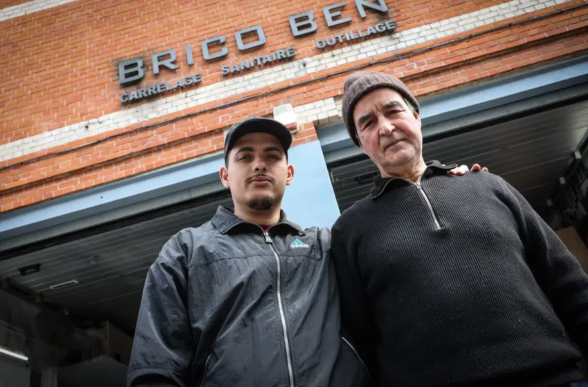  Agression de supporters à Bruges : un commerçant et son père blessés dans un magasin