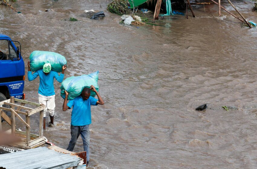  Au moins 18 morts au Kenya dans des inondations et glissements de terrain