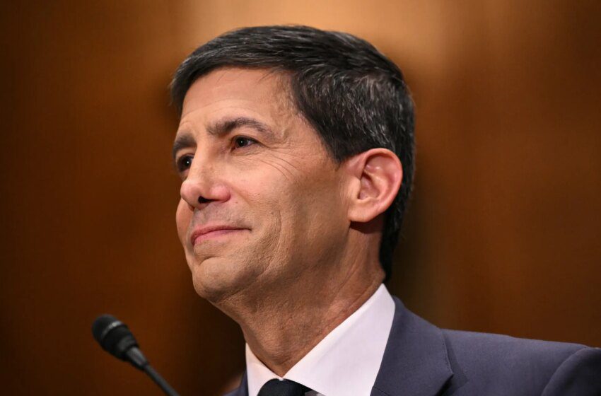  Kevin Warsh prend la tête de la Réserve fédérale, indépendance sous pression