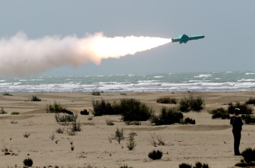  Les Émirats arabes unis interceptent missiles et drones provenant d’Iran, incendie à Fujairah