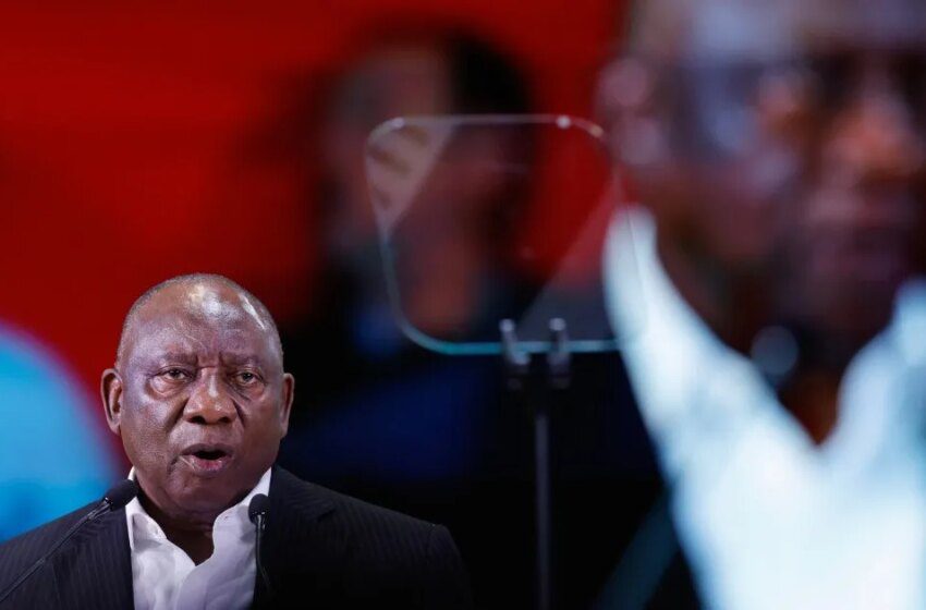  Ramaphosa refuse de démissionner alors que la Cour constitutionnelle relance la procédure Farmgate
