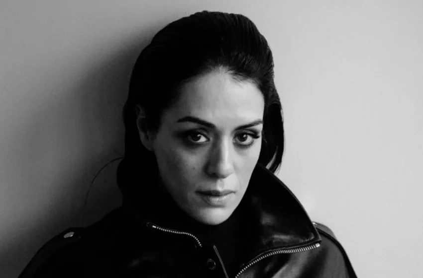  Sofia Essaïdi évoque la douleur de la perte de sa mère en interview