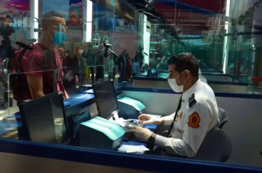  Un fugitif français arrêté à l’aéroport de Casablanca pour blanchiment d’argent