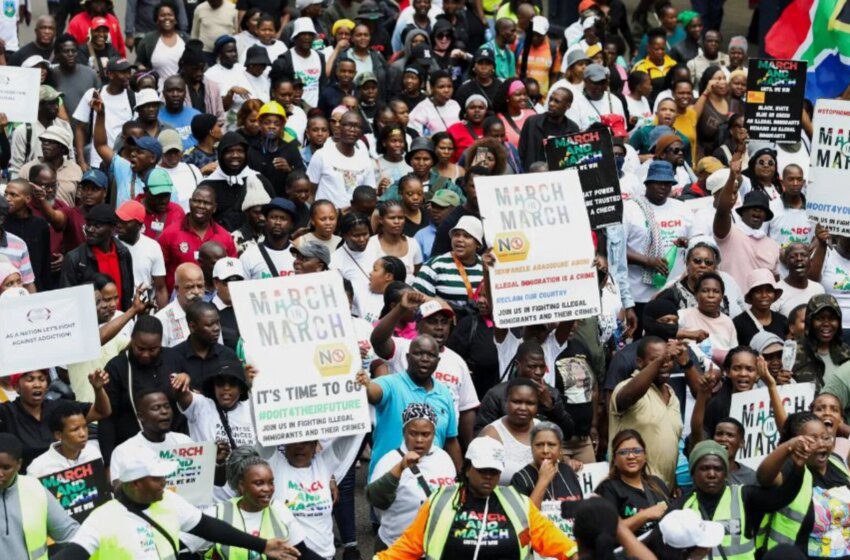  Violence anti-immigrés en Afrique du Sud cible travailleurs étrangers avant le 30 juin