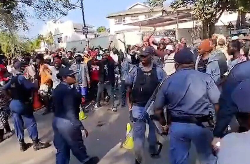  Affrontements à Durban après demande d’expulsion des migrants malawiens de Sherwood Hall
