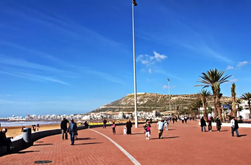  Agadir renforce la sécurité touristique face aux faux guides et au harcèlement