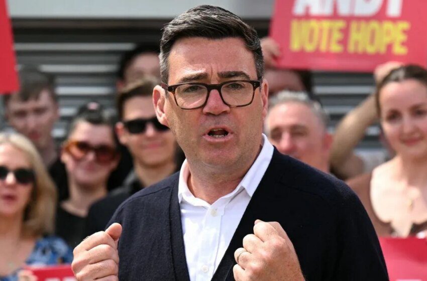  Andy Burnham remporte Makerfield et se prépare à défier Keir Starmer
